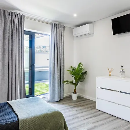 Holidays By Douro River Porto